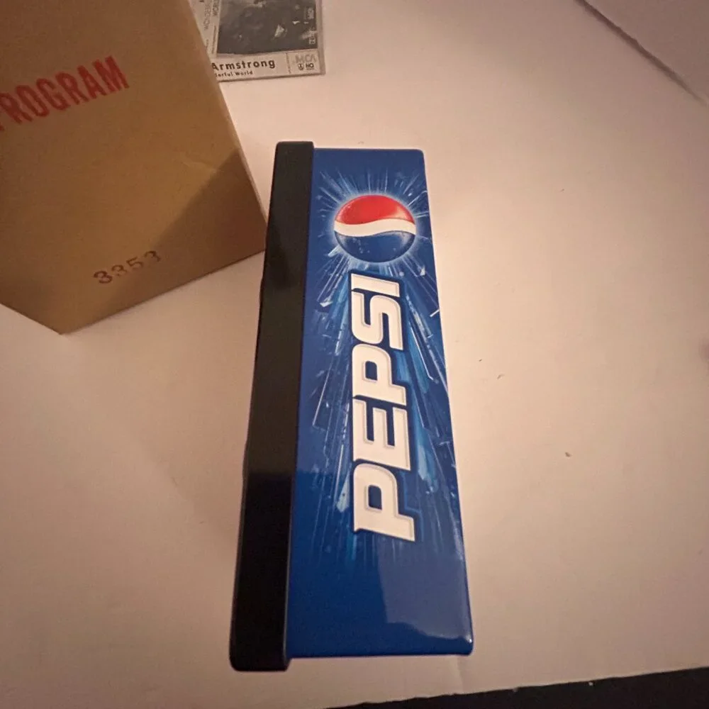 Pepsi Racing 2004 Jeff Gordon #24 Diecast Car Tin Case | NASCAR Limited Edition - Picture 7 of 16
